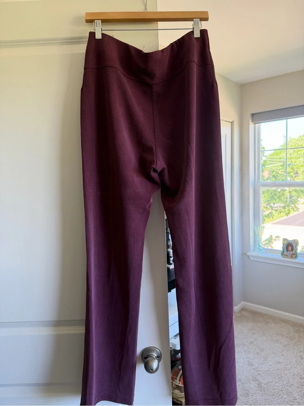 Lululemon Ribbed Softstreme Flared Pant *Regular - Garnet
